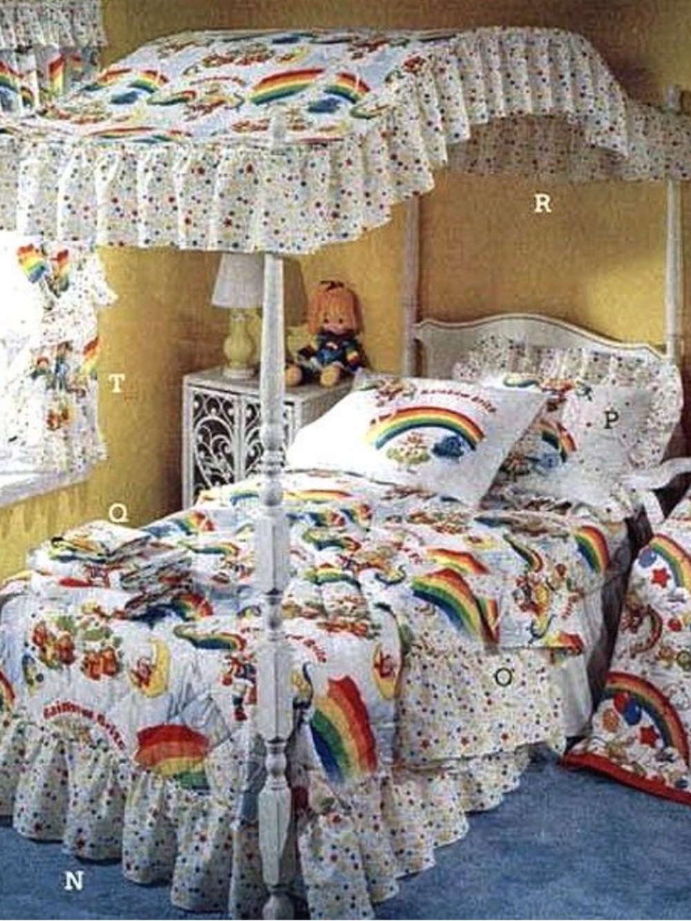 Vintage 1980’s Rainbow Print Canopy Bedspread Set - White